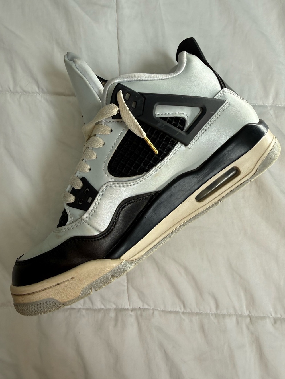 Nike Air Jordan 4 Retro Platinum Gold 6.5Y Women’s Size 8 Equivalent Sneaker - Picture 8 of 12